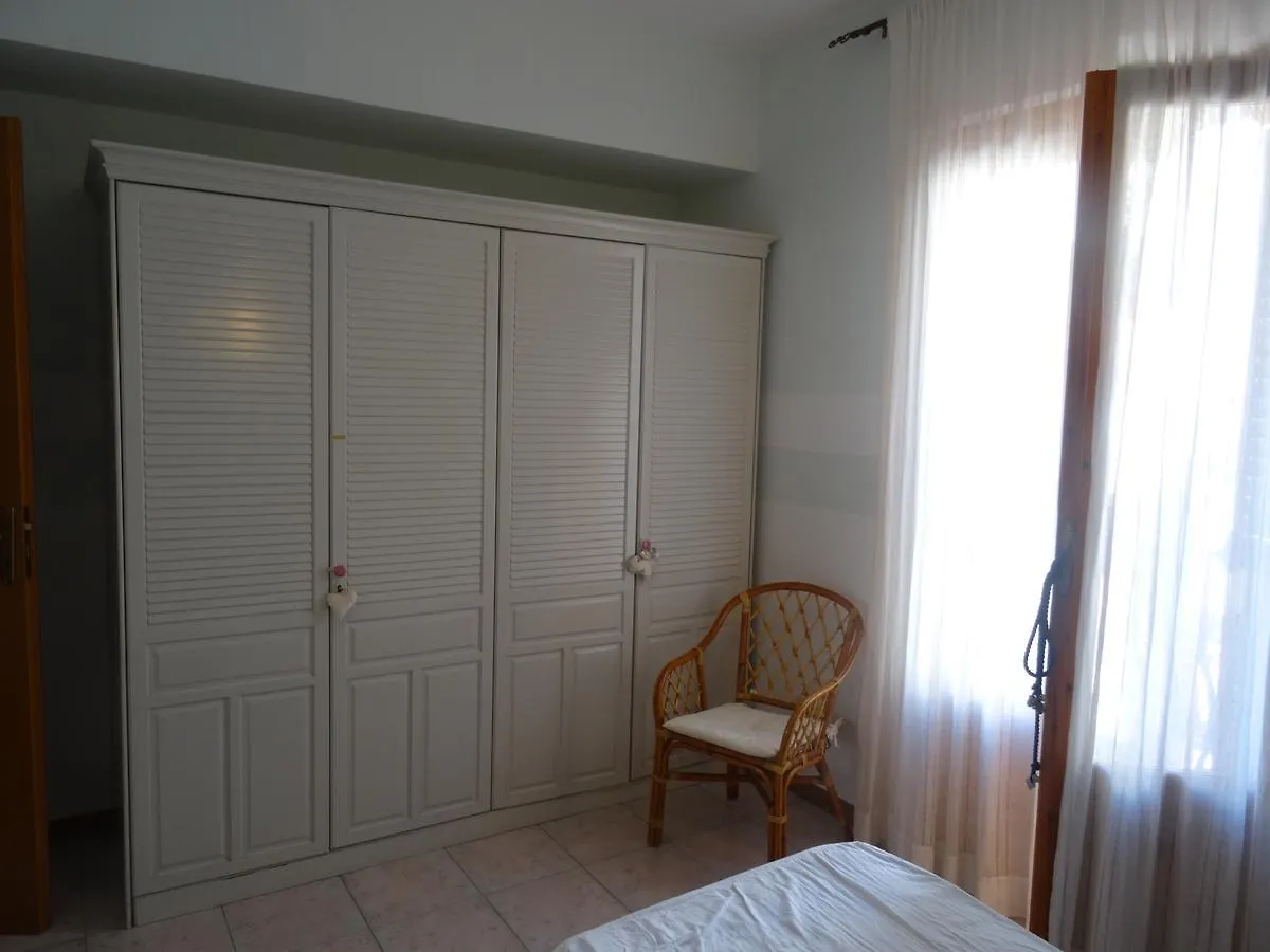 Claudia - Case Vacanze A Canneto Spiaggia Canneto (Lipari)