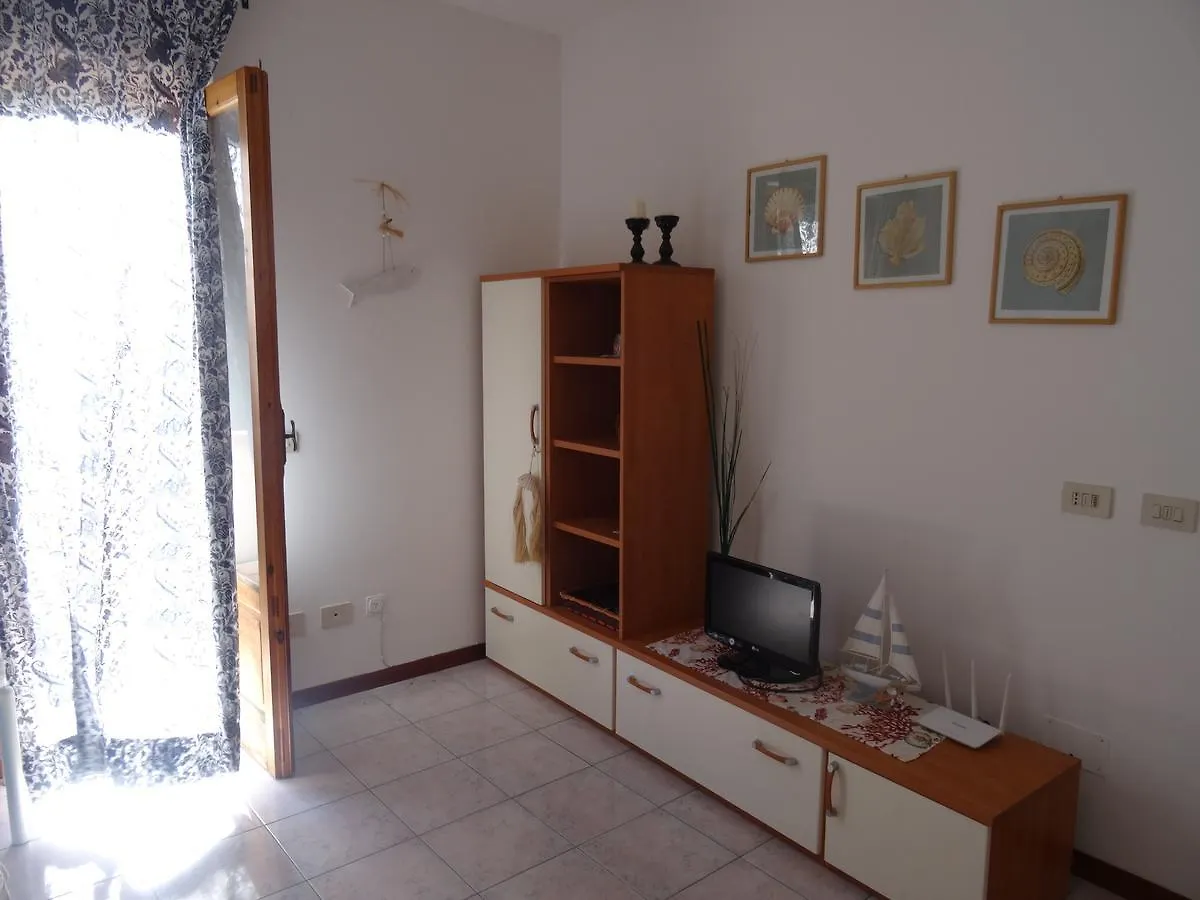 Holiday home Claudia - Case Vacanze A Canneto Spiaggia Italy
